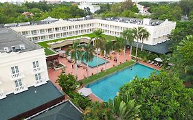Victoria Resort